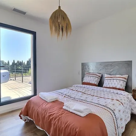 D'exception A Piscine Chauffee וילה *